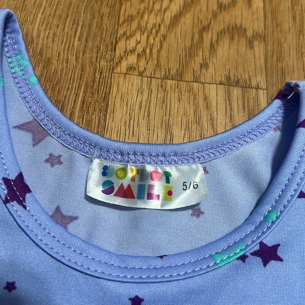 Star dresses - Picture 2 of 13